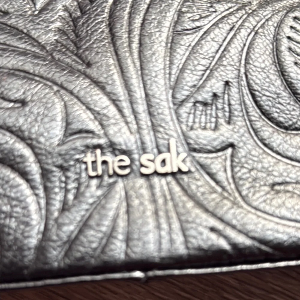 The Sak Black Leather Crossbody Bag Floral Embossed Everyday purse